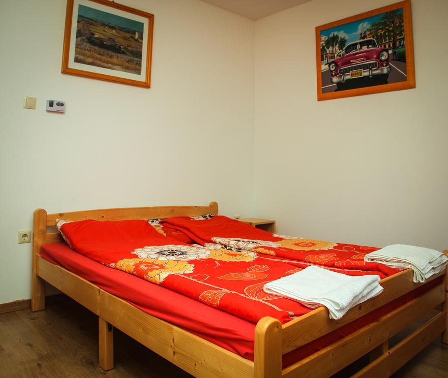 Aqua Thermal Soterapia Es Apartmanhaz Puspokladany Exterior photo